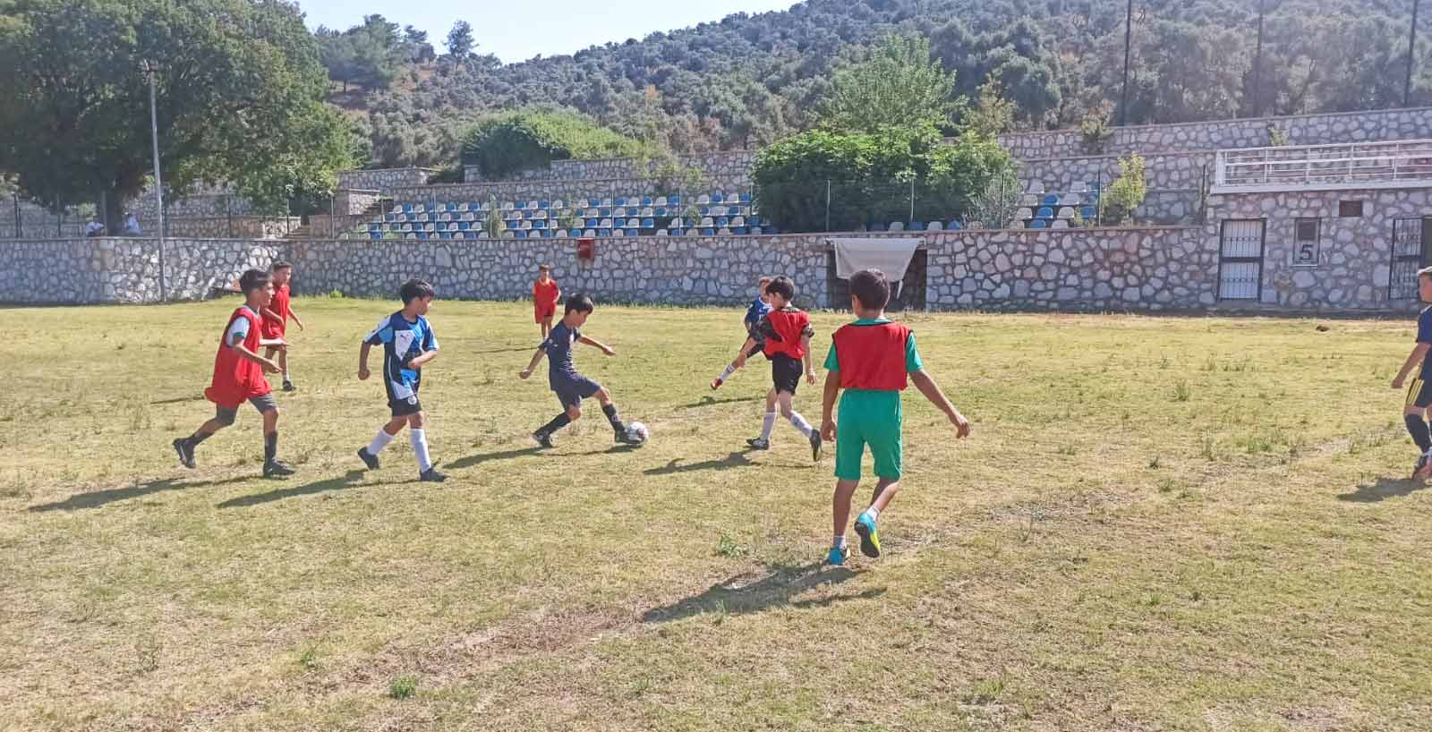 Selimiye Yaz Futbol Okulu başladı